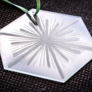 Christmas ornament, 'Shining star' motif
