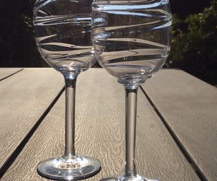 Set of Linea wineglasses