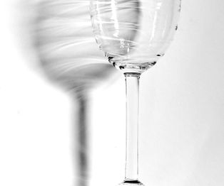 Linea wineglass, clear